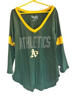 Touch Stadium Alyssa Milano Oakland A’s Rhinestone Tee Women’s Small Green Gold